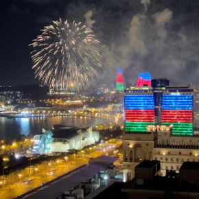 Luxury Baku center Apt